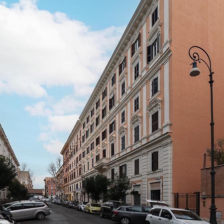 Terme Di Traiano Apartment - 10 Min Dal Colosseo Rom Eksteriør billede